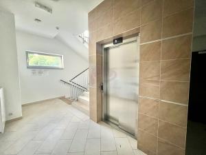 Pronájem bytu 1+kk, Praha - Břevnov, Patočkova, 38 m2