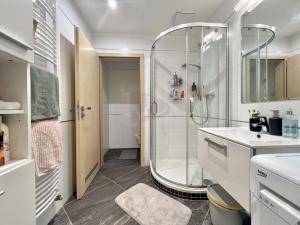 Pronájem bytu 1+kk, Praha - Břevnov, Patočkova, 38 m2