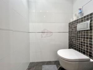Pronájem bytu 1+kk, Praha - Břevnov, Patočkova, 38 m2