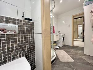 Pronájem bytu 1+kk, Praha - Břevnov, Patočkova, 38 m2