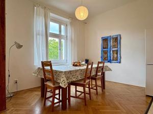 Pronájem bytu 3+kk, Praha - Smíchov, Na Skalce, 78 m2