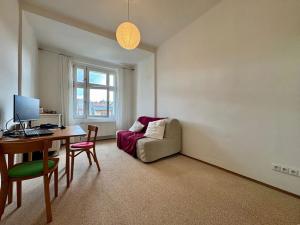 Pronájem bytu 3+kk, Praha - Smíchov, Na Skalce, 78 m2