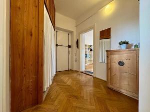 Pronájem bytu 3+kk, Praha - Smíchov, Na Skalce, 78 m2