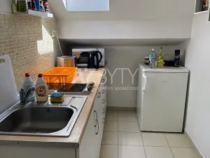 Prodej bytu 1+1, Praha - Bubeneč, Jugoslávských partyzánů, 42 m2