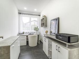 Prodej rodinného domu, Rožmitál pod Třemšínem, 180 m2