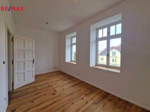 Pronájem bytu 3+1, Praha - Braník, Branická, 186 m2