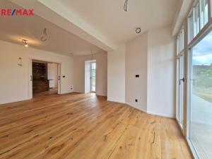 Pronájem bytu 3+1, Praha - Braník, Branická, 192 m2