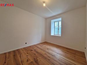 Pronájem bytu 3+1, Praha - Braník, Branická, 192 m2