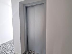 Pronájem bytu 3+1, Praha - Braník, Branická, 192 m2