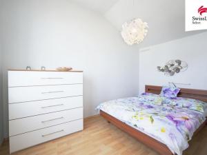 Prodej bytu 4+kk, Jenštejn, Kovářská, 115 m2