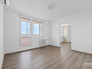 Pronájem bytu 1+1, Hodonín, Národní třída, 37 m2