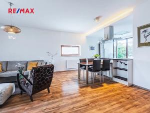 Prodej rodinného domu, Praha - Vinoř, Lipoltická, 202 m2
