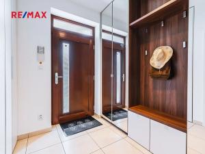 Prodej rodinného domu, Praha - Vinoř, Lipoltická, 202 m2
