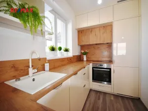 Prodej rodinného domu, Polerady, 71 m2