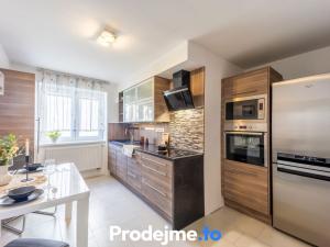 Prodej bytu 3+1, Znojmo, Stojanova, 80 m2