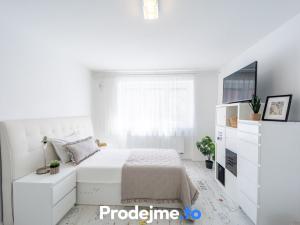Prodej bytu 3+1, Znojmo, Stojanova, 80 m2
