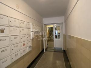 Pronájem bytu 2+kk, Praha, Lounských, 40 m2