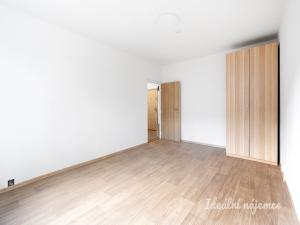 Pronájem bytu 2+kk, Praha - Kamýk, Vnoučkova, 59 m2