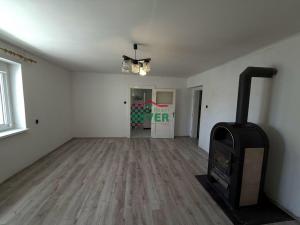 Prodej bytu 2+1, Žatec, Husova, 77 m2