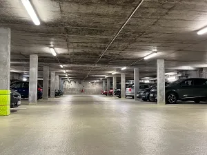 Pronájem garážového stání, Praha - Uhříněves, Vlasty Průchové, 13 m2