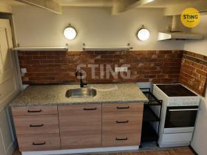 Pronájem bytu 2+kk, Hradec Králové, Komenského, 55 m2
