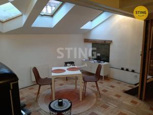 Pronájem bytu 2+kk, Hradec Králové, Komenského, 55 m2