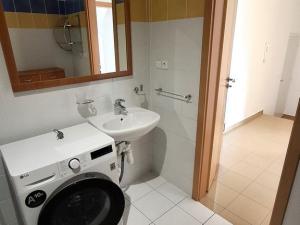 Pronájem bytu 3+kk, Plzeň - Jižní Předměstí, Raisova, 78 m2