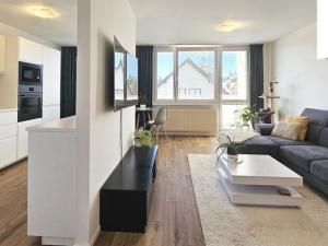 Pronájem bytu 3+kk, Průhonice, Dobřejovická, 73 m2