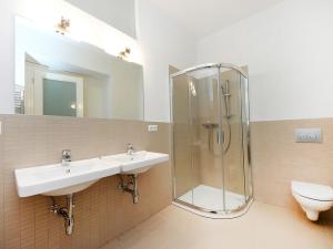 Pronájem bytu 3+1, Praha - Smíchov, Kořenského, 109 m2