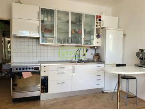Prodej bytu 2+kk, Praha - Bubeneč, Ve struhách, 49 m2