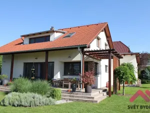 Pronájem rodinného domu, Praha - Dubeč, Kolocova, 220 m2