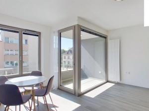 Pronájem bytu 1+kk, Pardubice, Štrossova, 42 m2