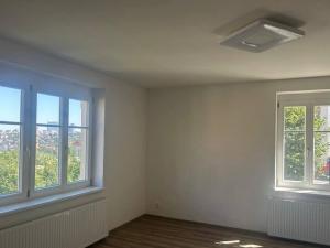 Pronájem bytu 2+1, Praha - Smíchov, 77 m2