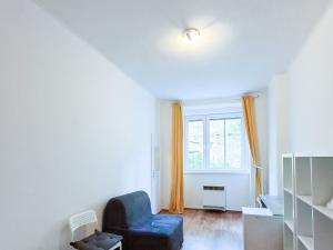 Pronájem bytu 2+1, Praha - Holešovice, Na Maninách, 52 m2