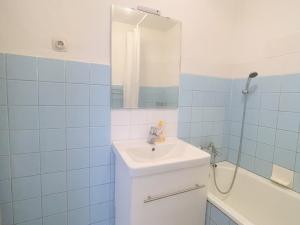 Pronájem bytu 3+1, Praha - Michle, Pod dálnicí, 75 m2