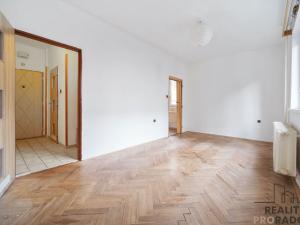 Pronájem bytu 1+1, Pardubice, Na Hrádku, 28 m2