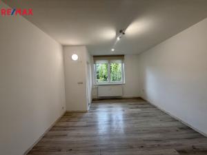 Pronájem bytu 1+1, Frýdek-Místek - Frýdek, Jana Švermy, 37 m2