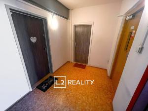 Prodej bytu 1+1, Praha - Modřany, Angelovova, 27 m2