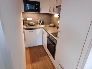 Pronájem bytu 2+kk, Praha - Bohnice, Hlivická, 32 m2