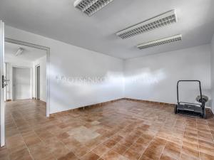 Prodej ordinace, Křižanov, Benešovo náměstí, 530 m2