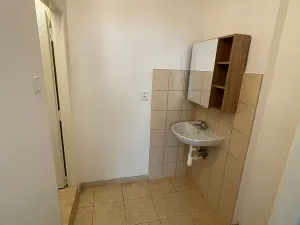 Pronájem bytu 2+kk, Ostrava, Sokolská třída, 41 m2