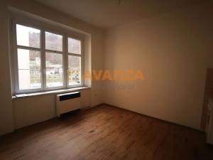Prodej bytu 1+1, Děčín, 28. října, 62 m2