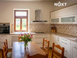 Prodej rodinného domu, Březno, 380 m2