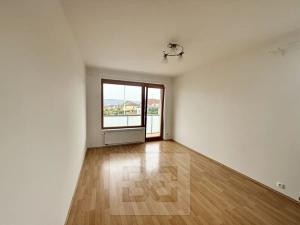 Pronájem bytu 2+kk, Praha - Modřany, Soukalova, 45 m2