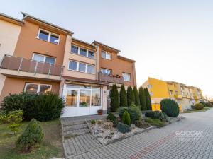 Prodej bytu 4+1, Praha - Horní Počernice, V javorech, 107 m2
