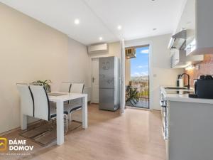 Pronájem bytu 2+kk, Zlín - Prštné, Svat. Čecha, 80 m2