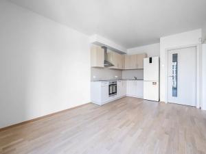 Pronájem bytu 2+kk, Praha - Libeň, Vojenova, 60 m2
