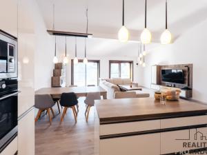 Prodej bytu 4+kk, Vracov, Okružní, 117 m2