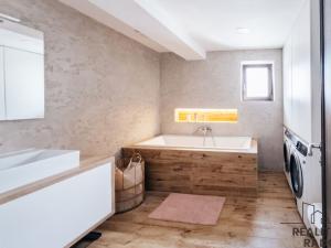 Prodej bytu 4+kk, Vracov, Okružní, 117 m2
