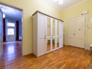 Pronájem kanceláře, Praha - Karlín, Březinova, 76 m2